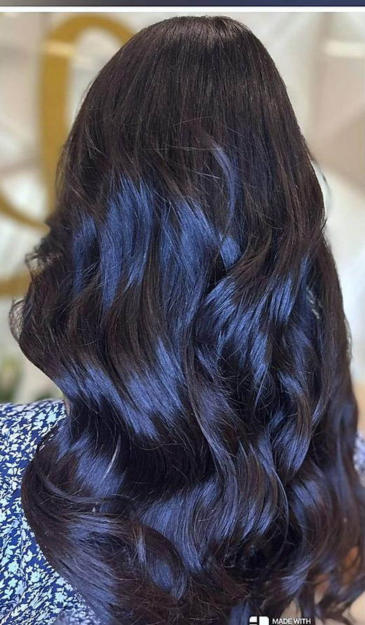 Black bob to waves after extensions at PhiStudio Dubai