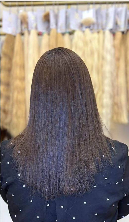 Hollywood waves before extensions at PhiStudio Dubai
